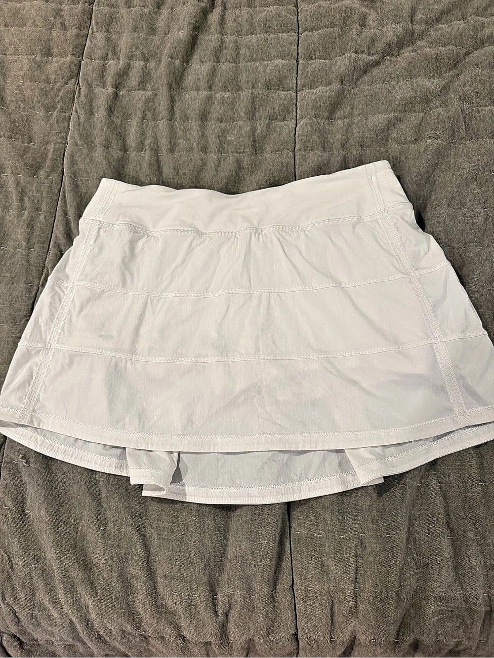 lululemon Court Rival High-Rise Skirt Mini Skirt White Size 8 - Picture 2 of 5